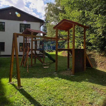 Slezsky Dum Vendégház 4*